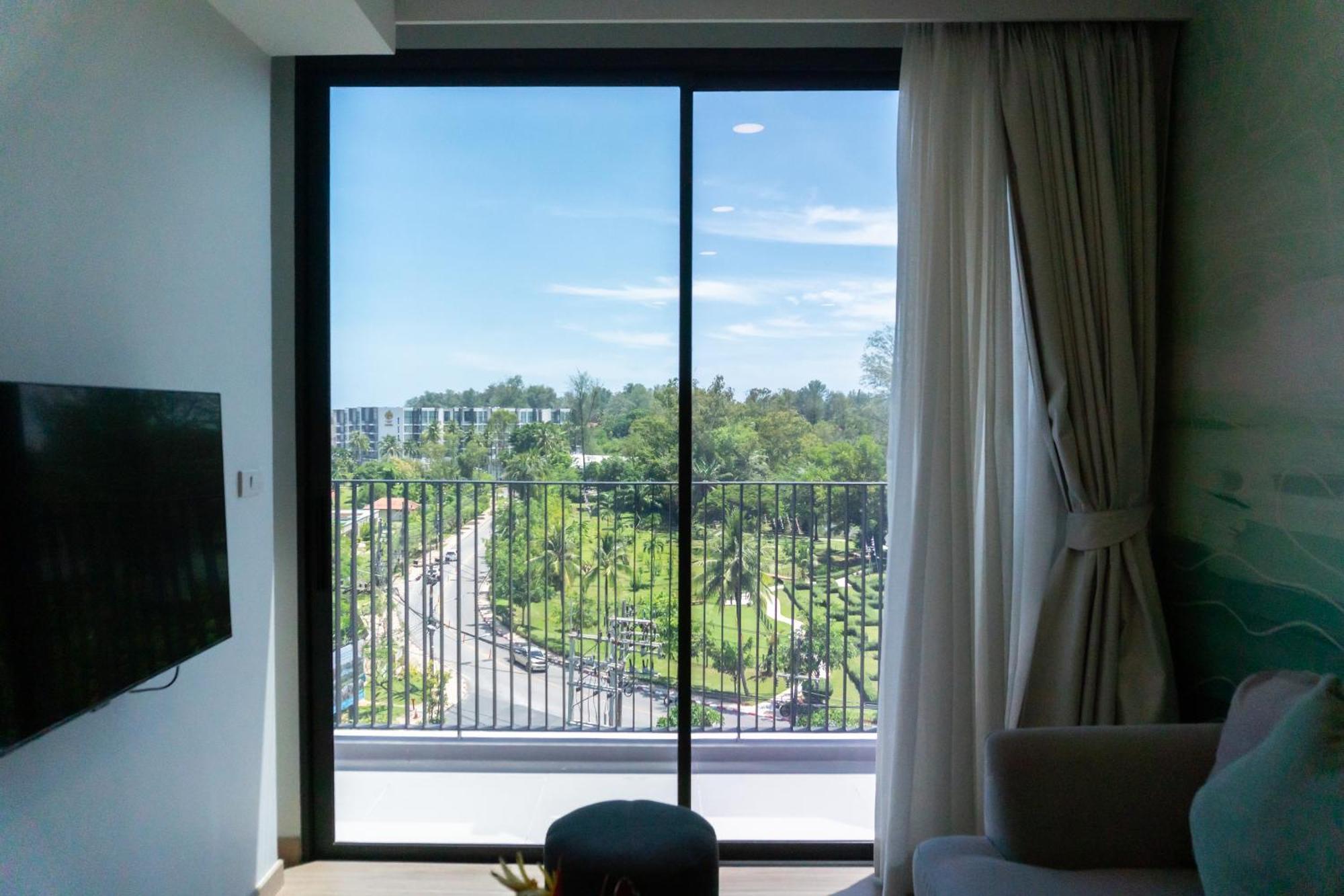 Skypark Apartments By Laguna Phuket Plaja Bang Tao Exterior foto